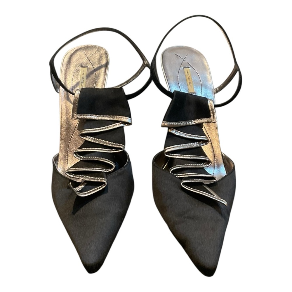 Max Studio Women’s Black Silver 4” heels satin fabric leather trim Shoes Size 9